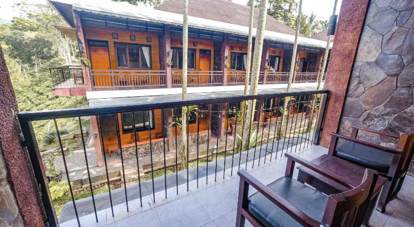Rollaas Hotel and Resort - image 45