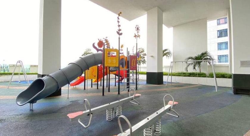 Image of Apartment 12