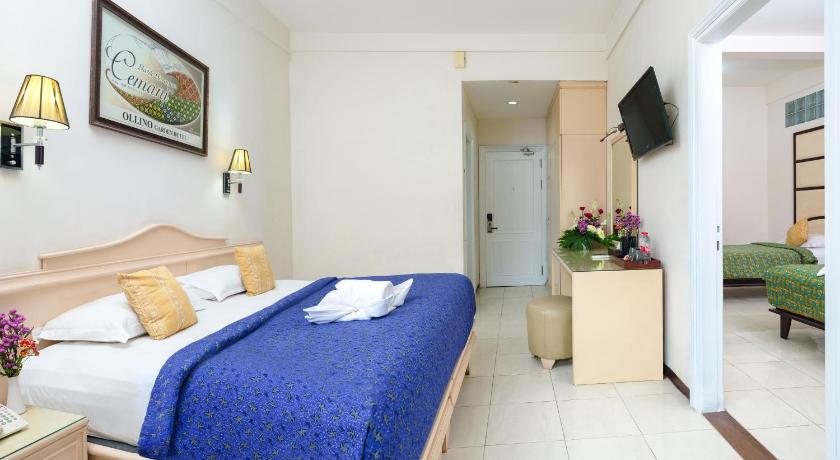 The Aliante Hotel - image 50