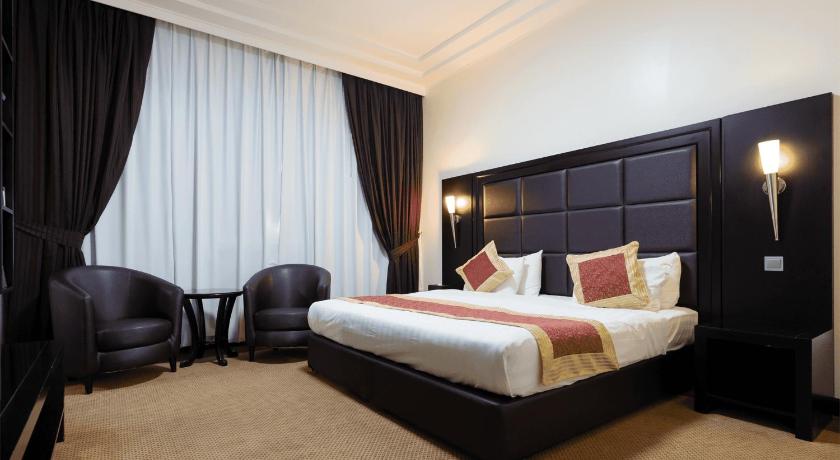 Image of Empire Villa - 3 Master Bedrooms 11