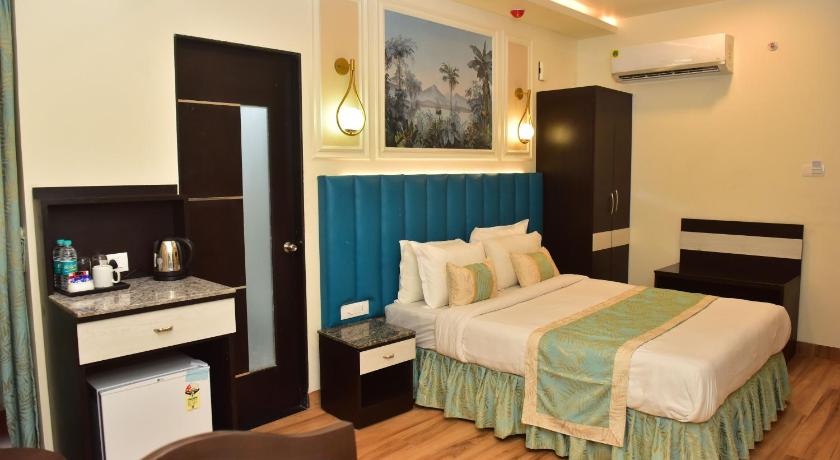 Image of Deluxe Double or Twin Room 0