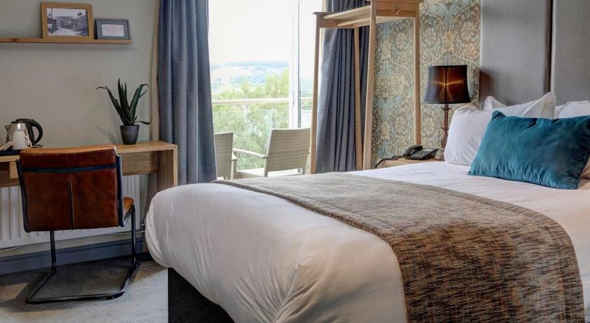 New Hobbit Hotel