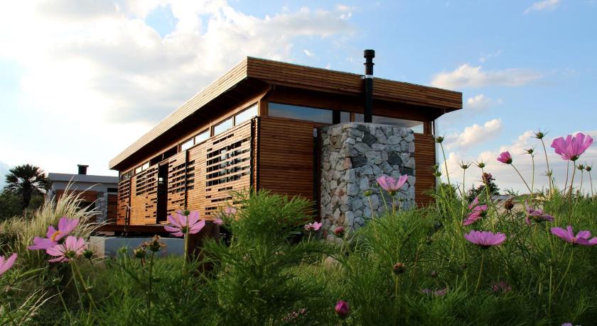 Eco Casa de Diseno en las Sierras — Hotel in Capilla Del Monte
