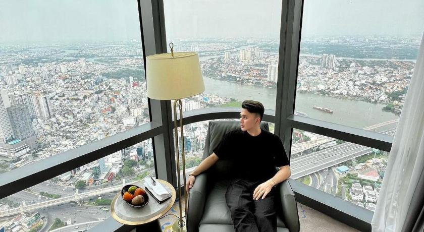 Ho Chi Minh City Landmark 81 - Vinhomes Central Park 3-Star Hotel lobby