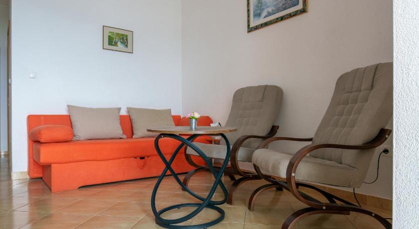 Sea view Apartment for 24 people - family - image 8