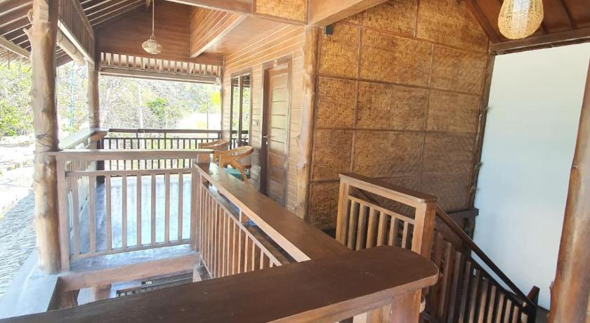 Q'Pelagos Sunset Bungalow - image 7