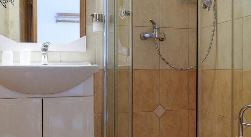 Sea view Apartment for 24 people - family - image 2