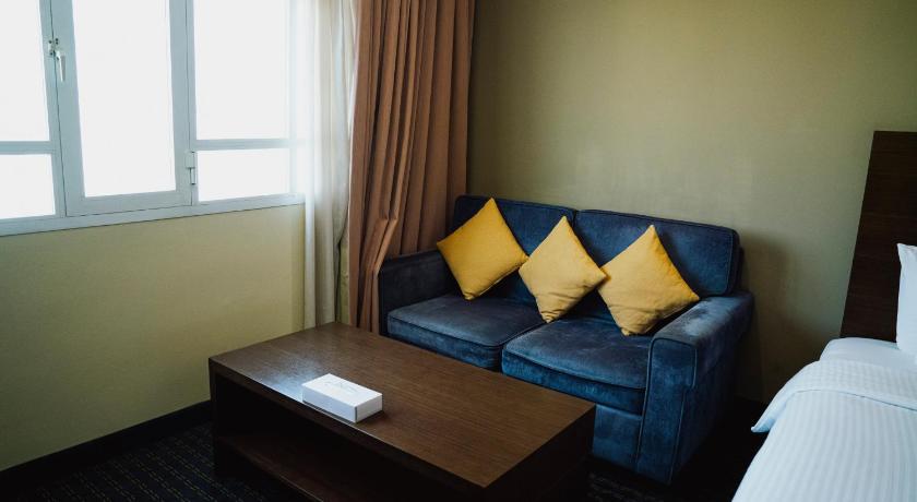 Image of 2 Single Beds, Nonsmoking, Superior Room, City View 14