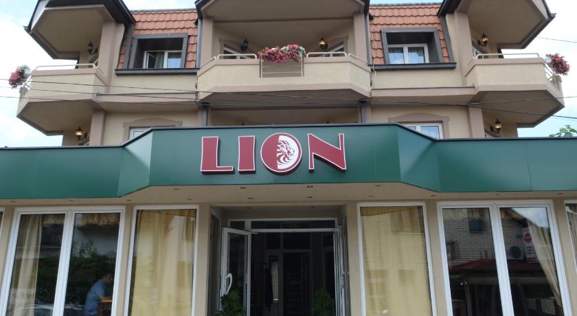 Garni Hotel Lion photo