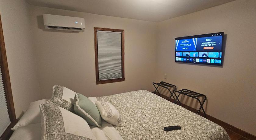 Tellico Plains Cozy Compass House 4-Star Accommodation restaurant