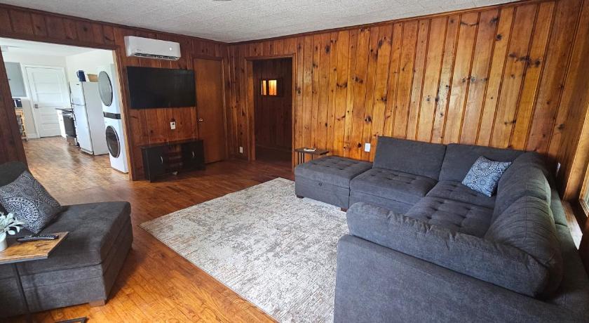 Tellico Plains Cozy Compass House 4-Star Accommodation suite