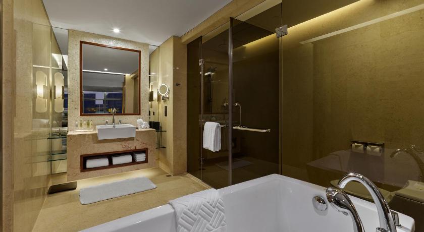Image of 1 Bedroom Junior Suite 2