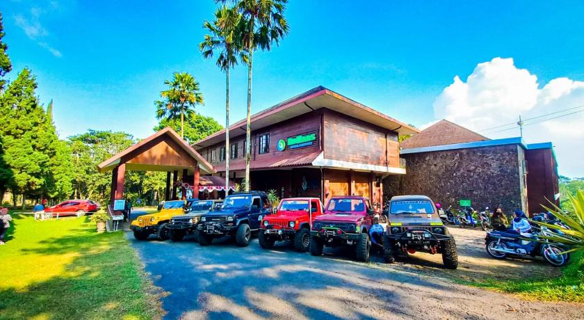 Rollaas Hotel and Resort - image 14