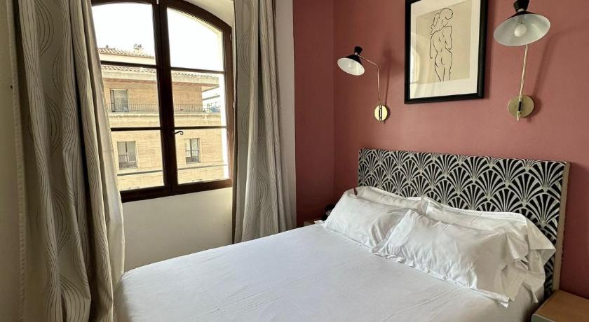Image of Standard Double Room with Sea View 5