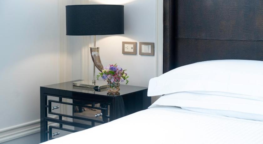 รูปของห้องเอ็กเซ็กคูทีฟจูเนียร์สวีท (Executive Junior Suite) 14