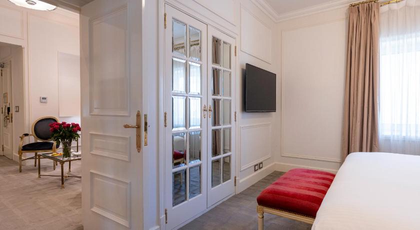 รูปของห้องเอ็กเซ็กคูทีฟสวีทเเบบหนี่งห้องนอน (Executive One-Bedroom Suite) 7