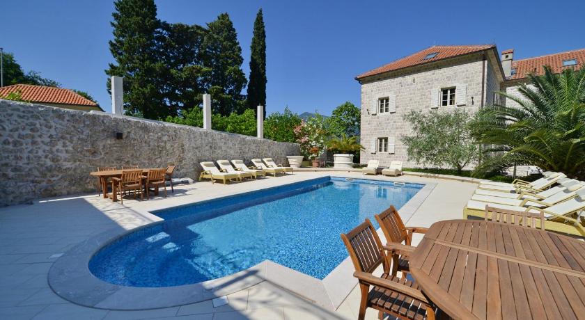 Vila Nikcevic Apartments photo