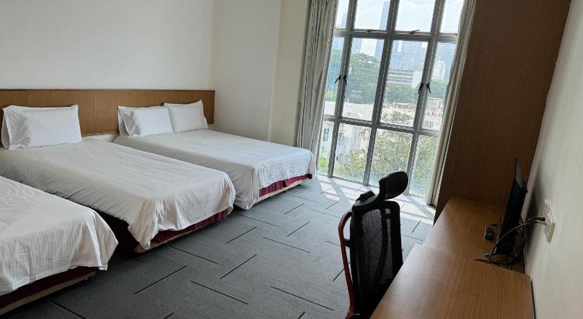 Image of Family Room 3