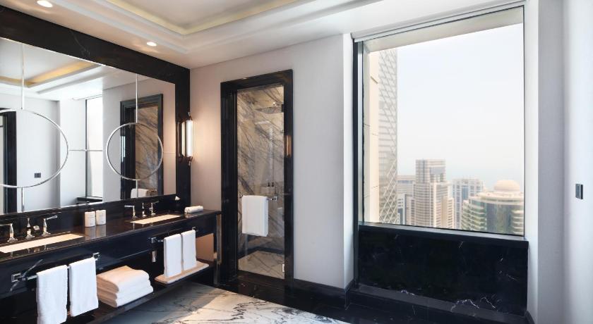 Waldorf Astoria Doha West Bay - image 10