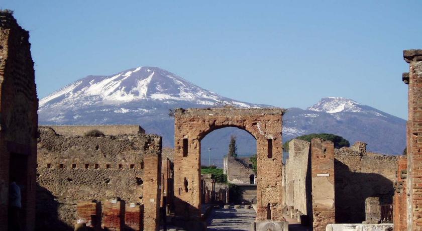 Hotel Maiuri Pompei