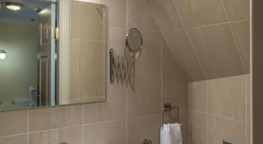 Image of Standard Single 6