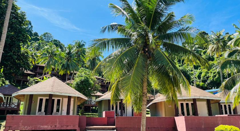 รูปของบังกะโลริมชายหาด (Beach Front Bungalow) 1