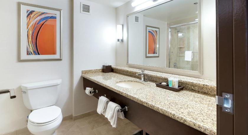 Image of Premier Room - Bed Type Assigned at Check-In 2