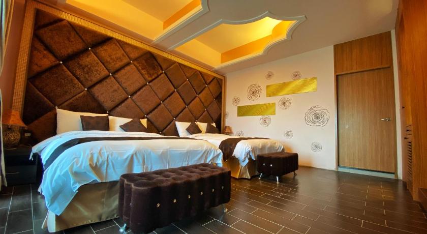 Image of Classic Quadruple Room 1