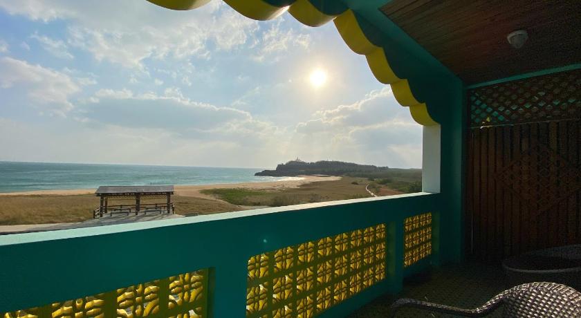 Image of Quadruple Room with Sea View 1