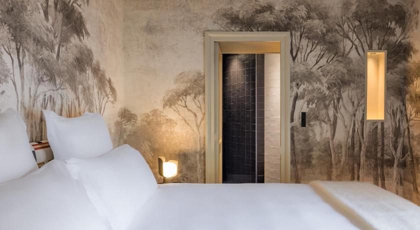 Image of Apartment - Split Level 6