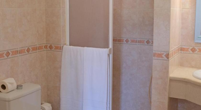 Image of Two-Bedroom Apartment (4 Adults) Without Pool 7