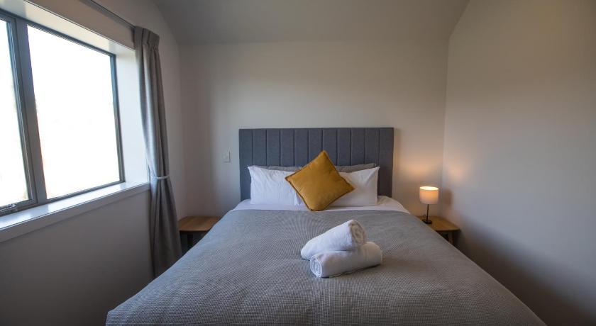 Image of Three-Bedroom Suite 6