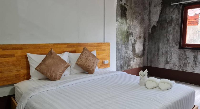 Image of Standard Room -- 1 Bed 9