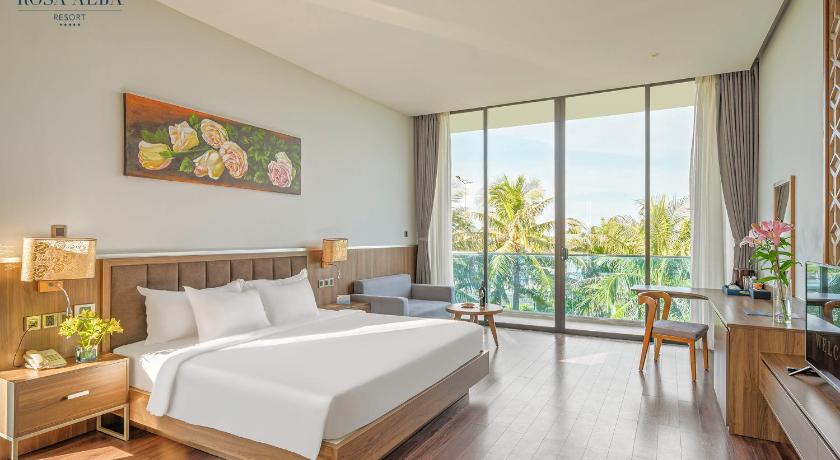 Image of Beach front Four-Bedroom Villa 3