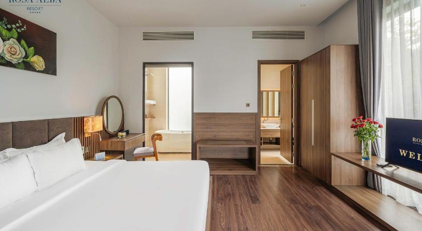 Image of Two-Bedroom Villa with Garden View 1