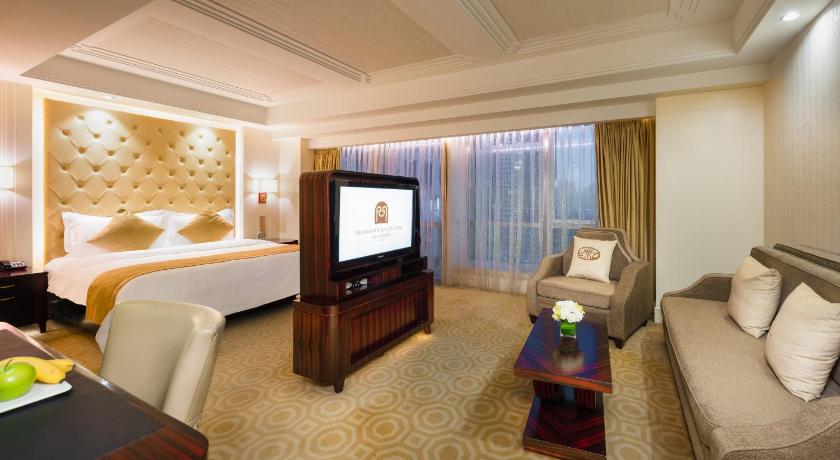 Image of Deluxe King or Twin Room (Include 2 Breakfast) 3