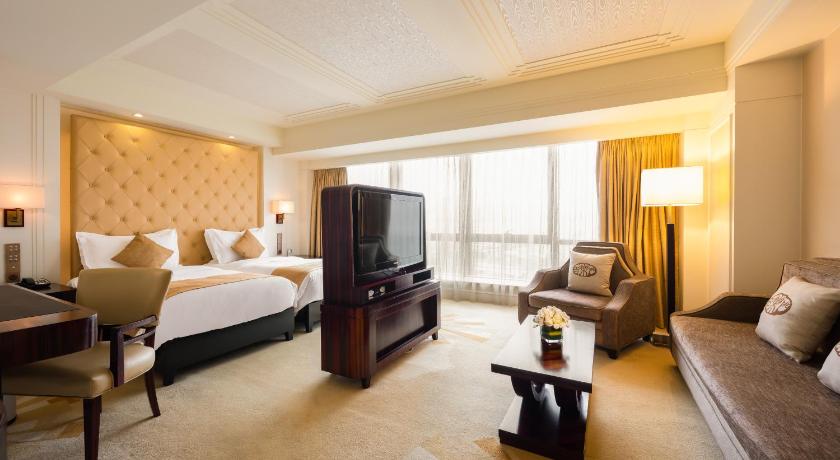 Image of Deluxe King or Twin Room (Include 2 Breakfast) 1