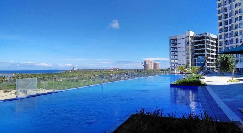 セブ Mactan Newtowm Beach Condo 2つ星 ゲストハウス 外観