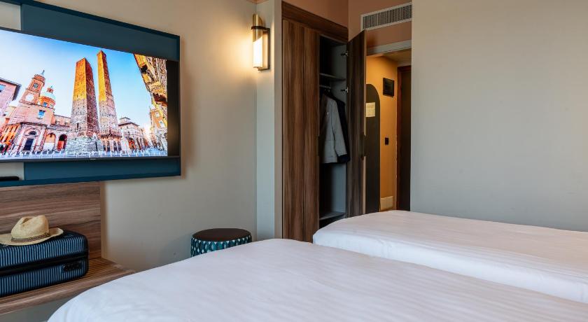 Renovated Twin Superior Room fotója 5