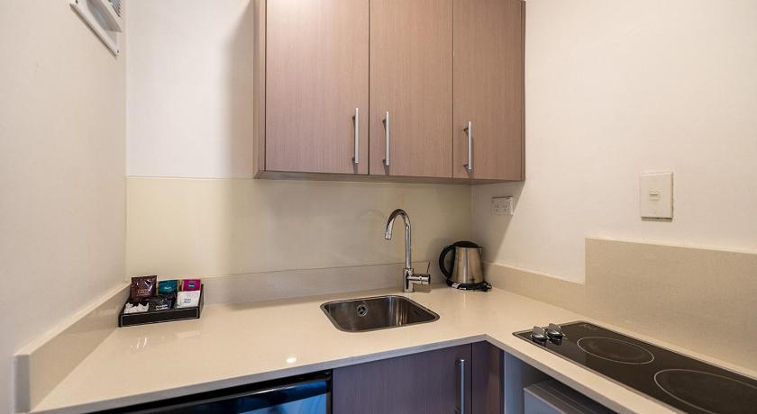 Image of Harbour view apartment with mini kitchen 1