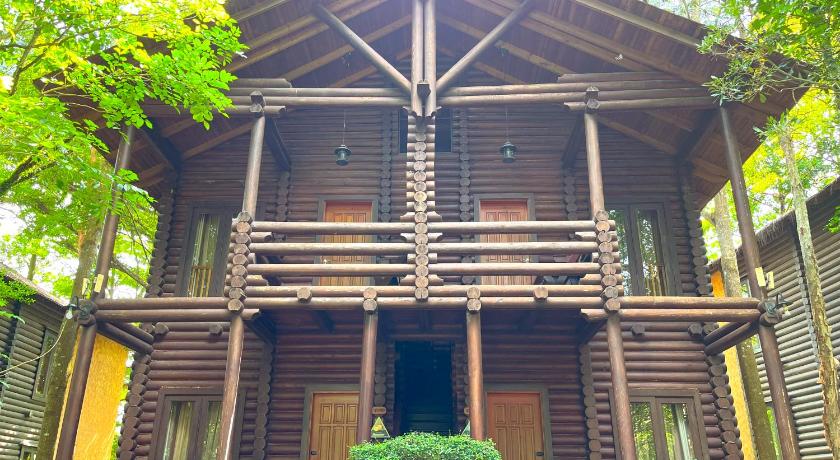 Image of 3-Bedroom Villa 17