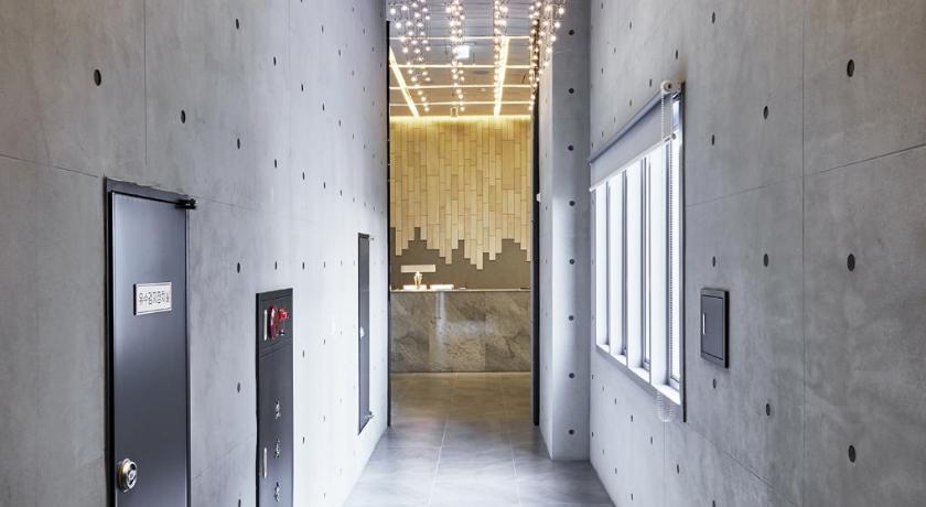 蔚山 hotel riverside 3星级 酒店 泳池