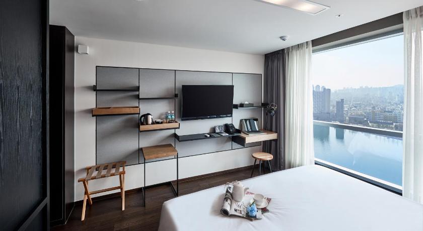 蔚山 hotel riverside 3星级 酒店 套房