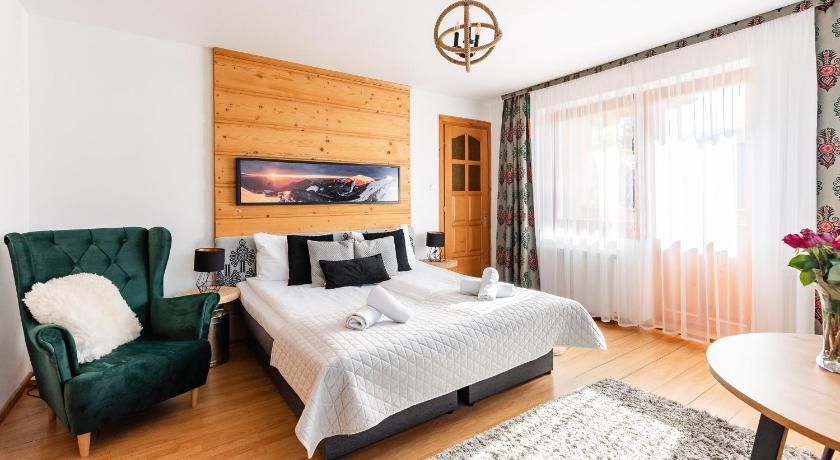 ザコパネ Aparthotel Delta Center 3つ星 ホテル プール