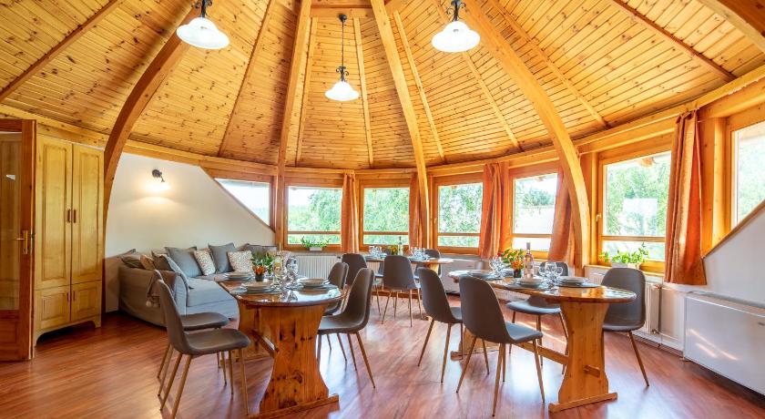 KupolaVilla-Apartment-Event house by the Danube river-Buda