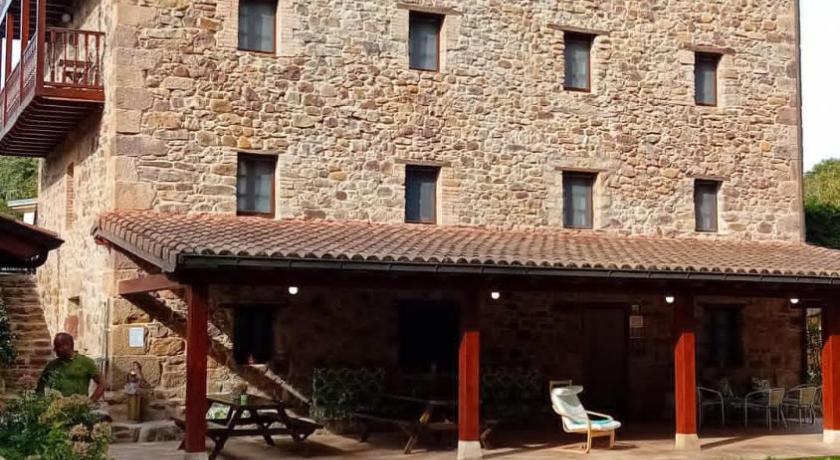 Apartamentos la casa de los rios