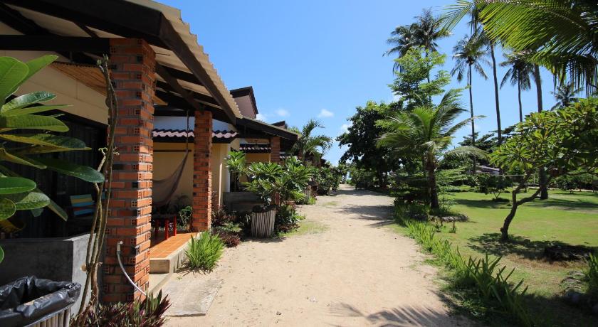Coco Lanta Resort - image 35