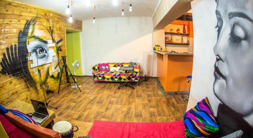 Hostel Loco photo