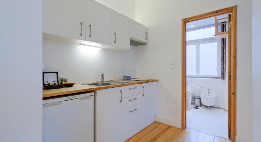 Image of One-Bedroom Apartment with City View 10