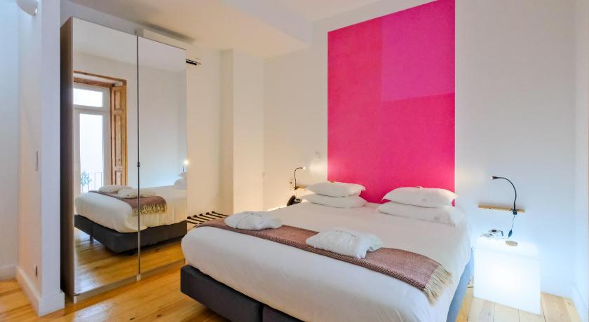 Image of One-Bedroom Apartment with Terrace and City View 0